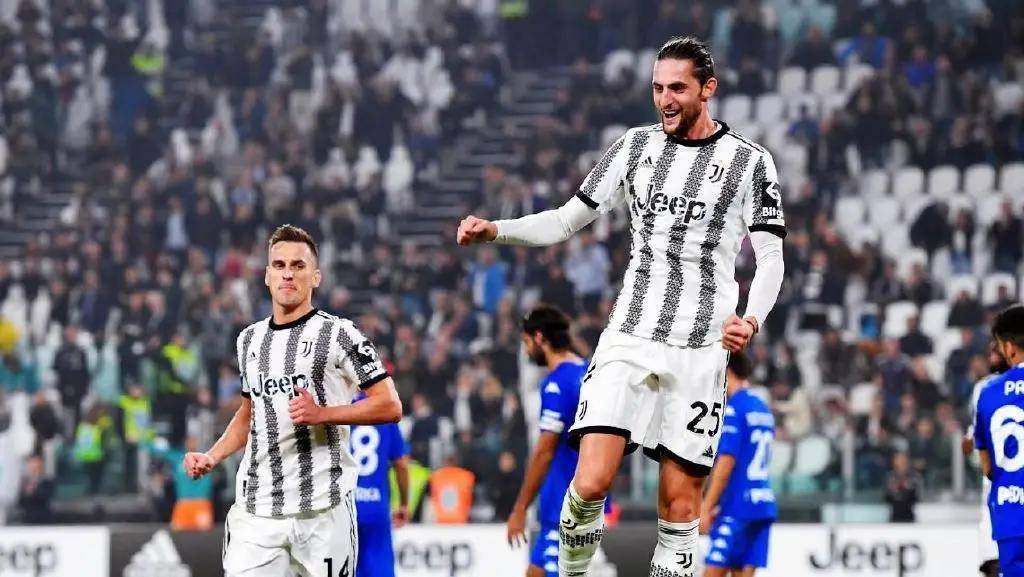 卢克·肖对曼联为其办300场仪式感到尴尬，不确定是否必要