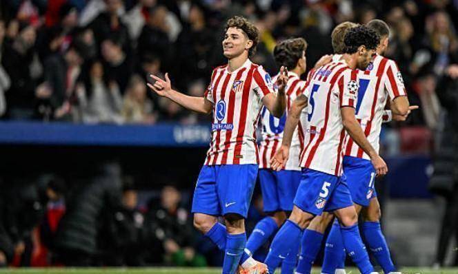 和三笘薰合影的11岁小球员有日本和法国血统，出自吉田麻也担任院长的青训机构