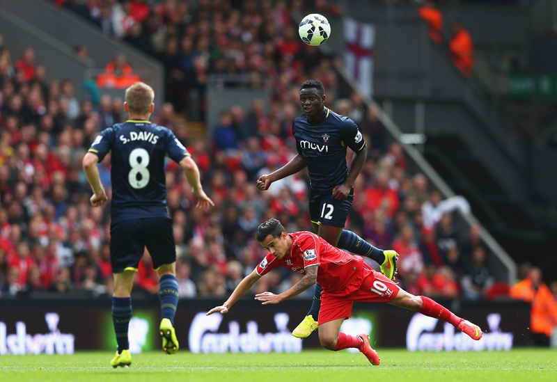 图片报：米兰对金玟哉感兴趣，在今夏就曾观察过他